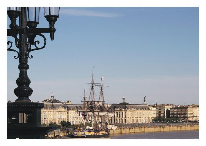 Carte postale Bordeaux L´Hermione à quais