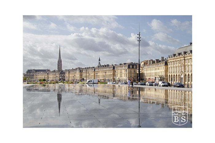 Photographie bordeaux miroir d'eau