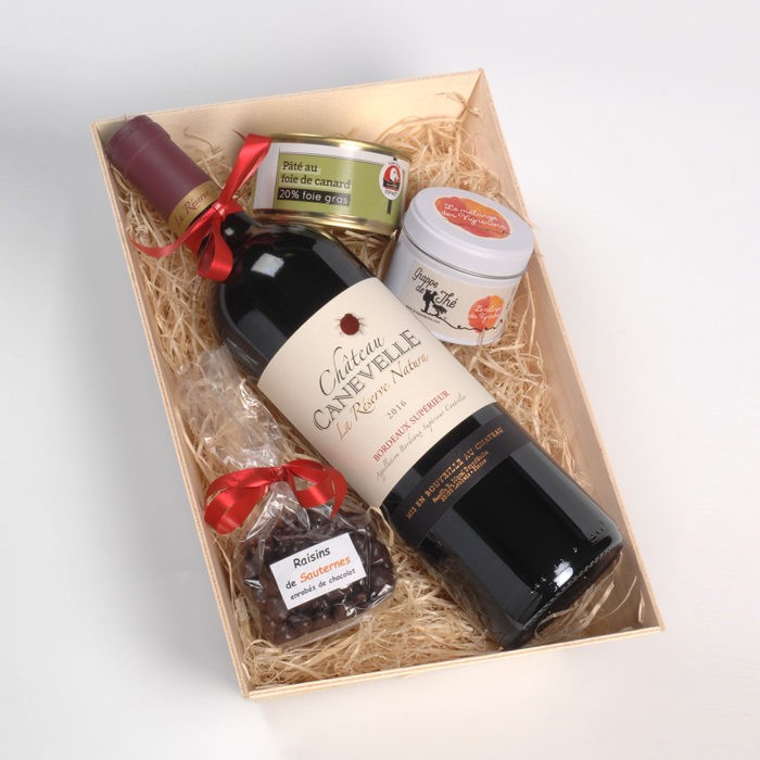 Coffret gourmand  "Château Canevelle - spécialités sucrées salées"